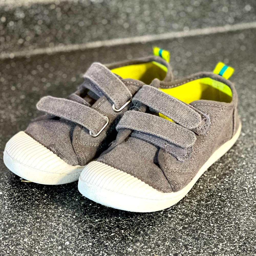 Size 12 Girls Cat and Jack shoes
